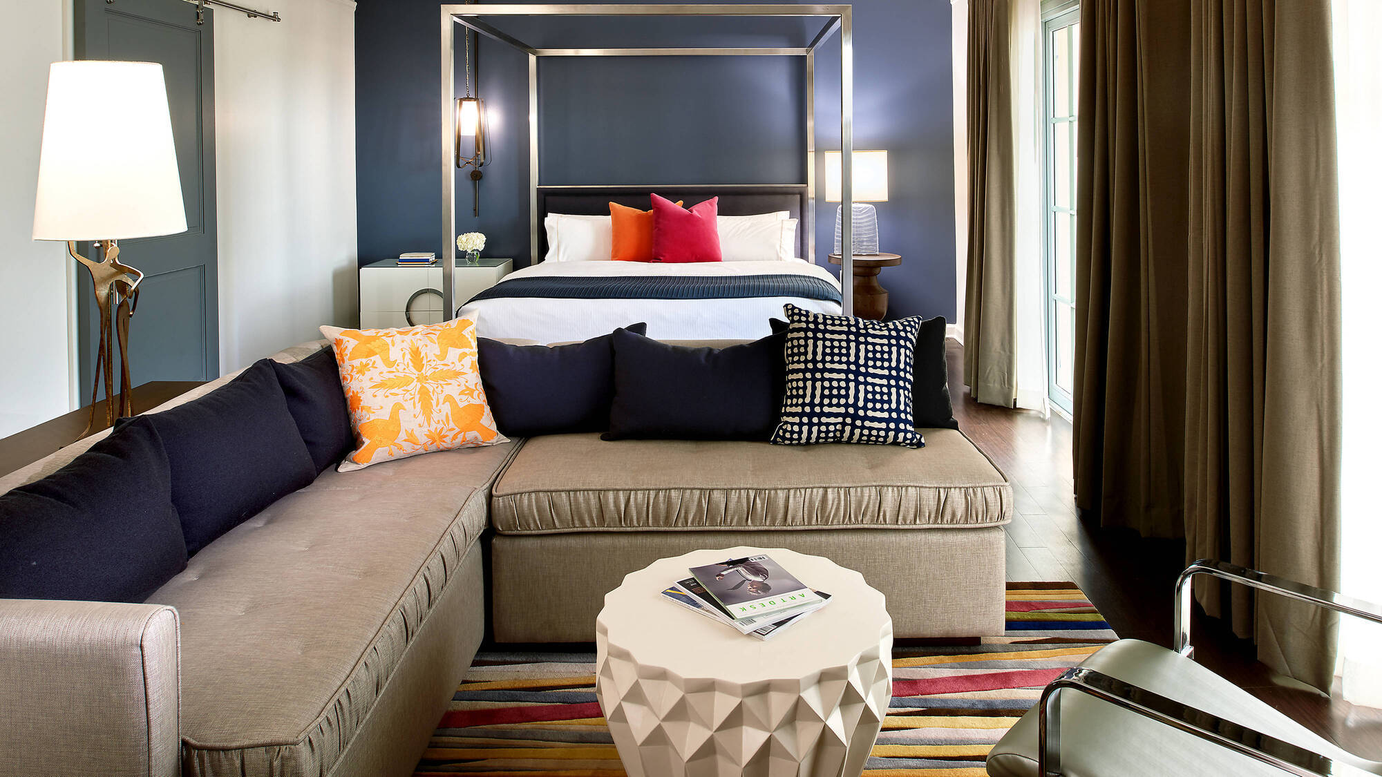 Miracle Suite, Junior Suite mit 1 Kingsize-Bett und Stadtblick