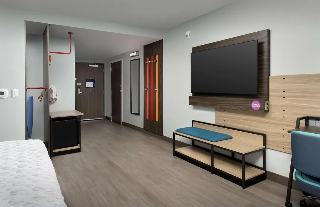 Home2 Suites By Hilton Miami Airport South Blue Lagoon-1