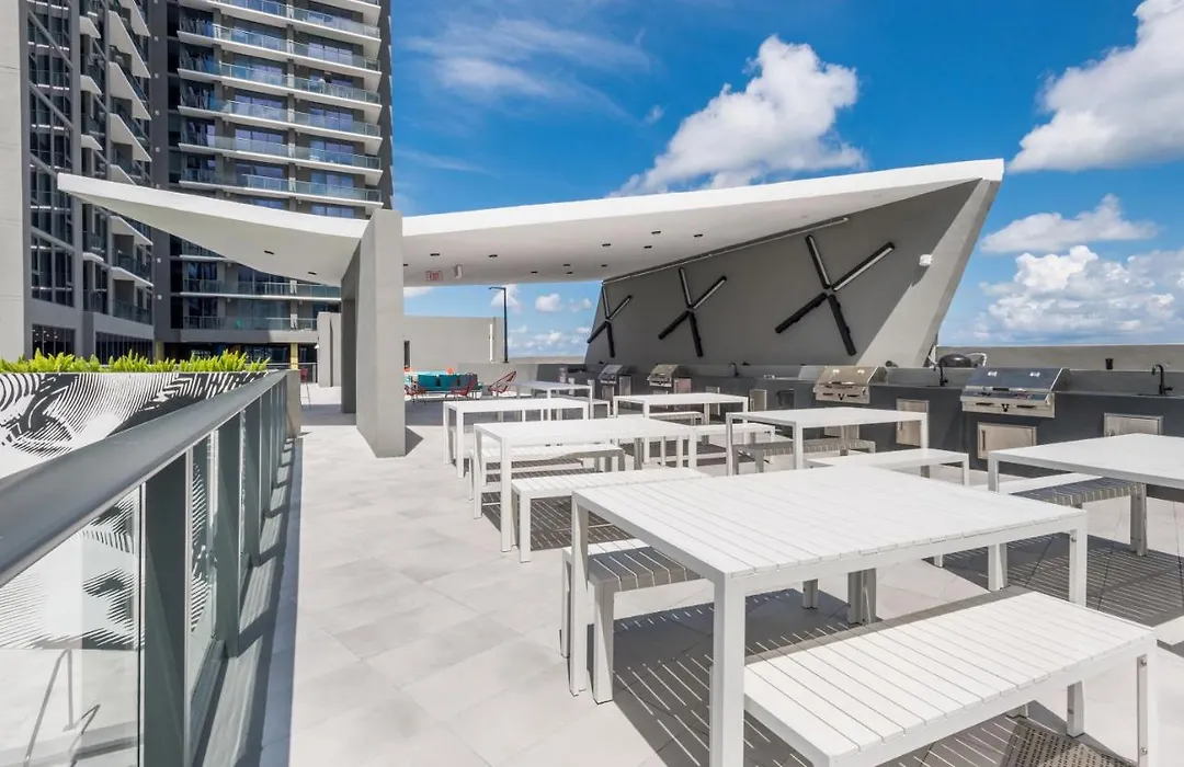 The Guild Downtown Miami-1