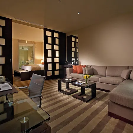 EB Hotel Miami Airport-3