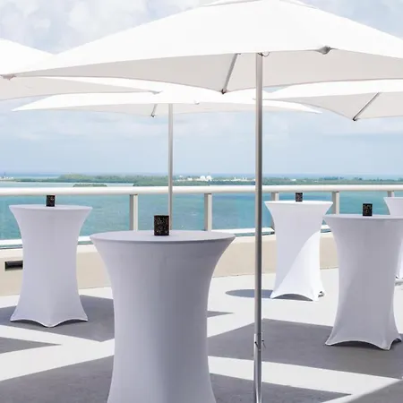 Hyatt Centric Brickell Miami-3